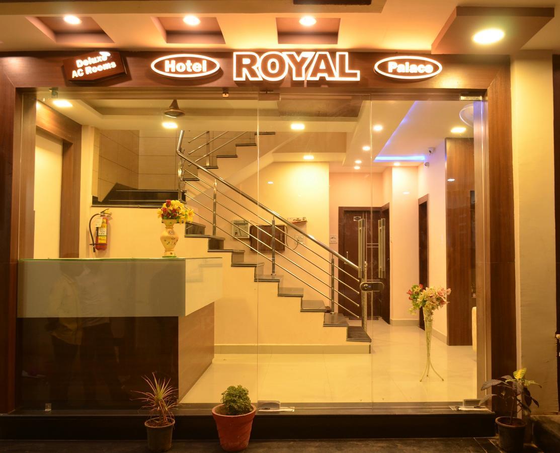 Hotel Royal Palace Ujjain Exterior foto